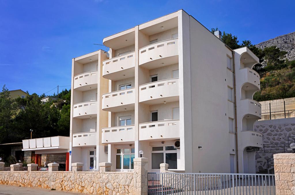 Sunrise Studio Apartments 3 لوكفا روجوزنيكا المظهر الخارجي الصورة