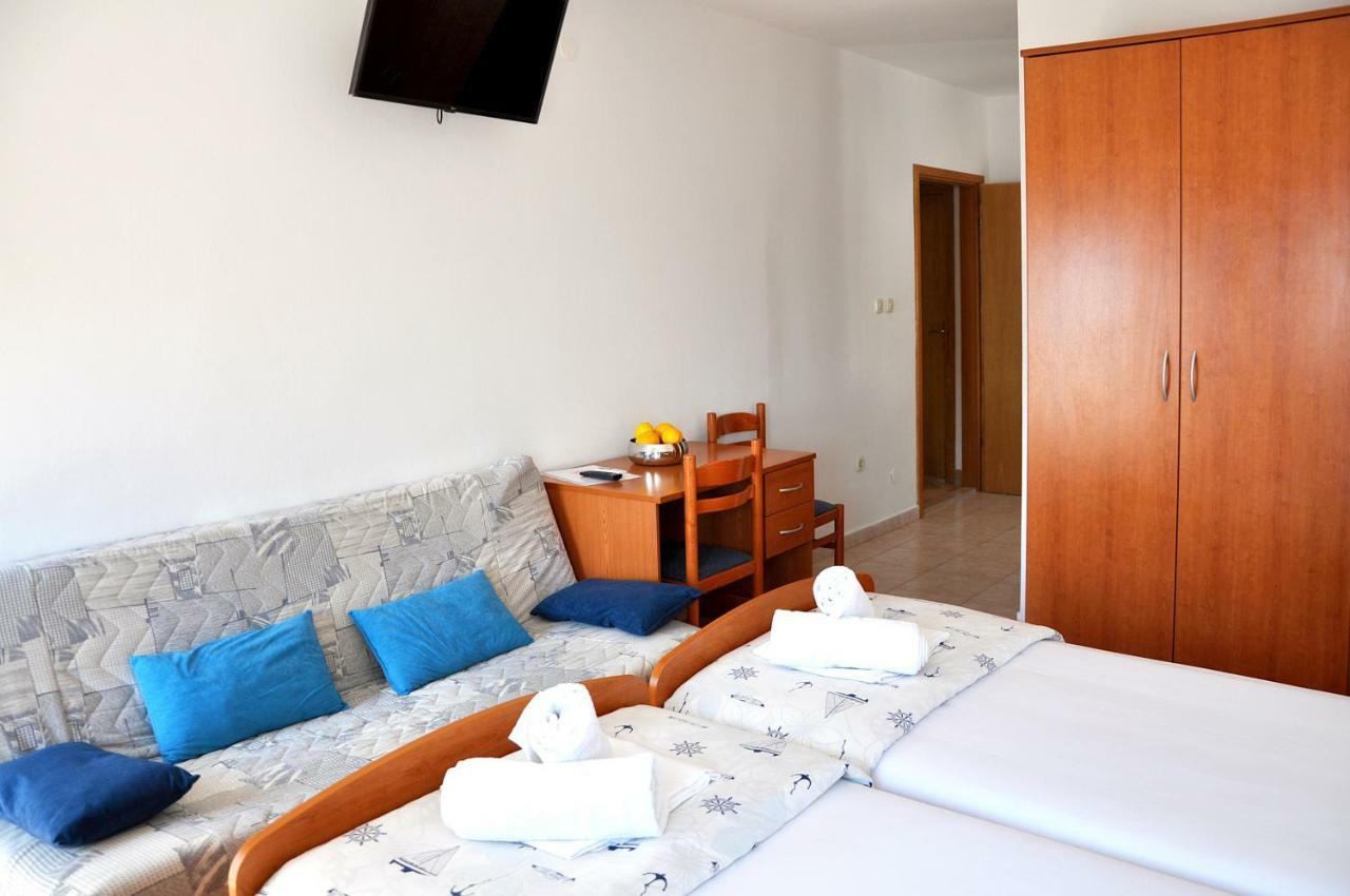 Sunrise Studio Apartments 3 لوكفا روجوزنيكا المظهر الخارجي الصورة